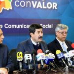 Tenemos la firme convicción de enfrentar a los enemigos de la paz: Gobernador ante agresiones 1 Atención a medios en Ciudad Juárez 2