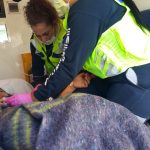 Auxilian Bomberos y Rescatistas a persona con síntomas de intoxicación 3 Auxilian Bomberos y Rescatistas 3