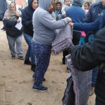 Acude Desarrollo Social a diferentes puntos de la ciudad a entregar calentones y cobijas 3 calentones cobijas 4