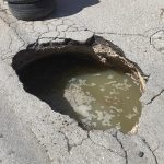 JMAS Juárez realiza reparación de hundimiento en Fracc. Oasis 1 1