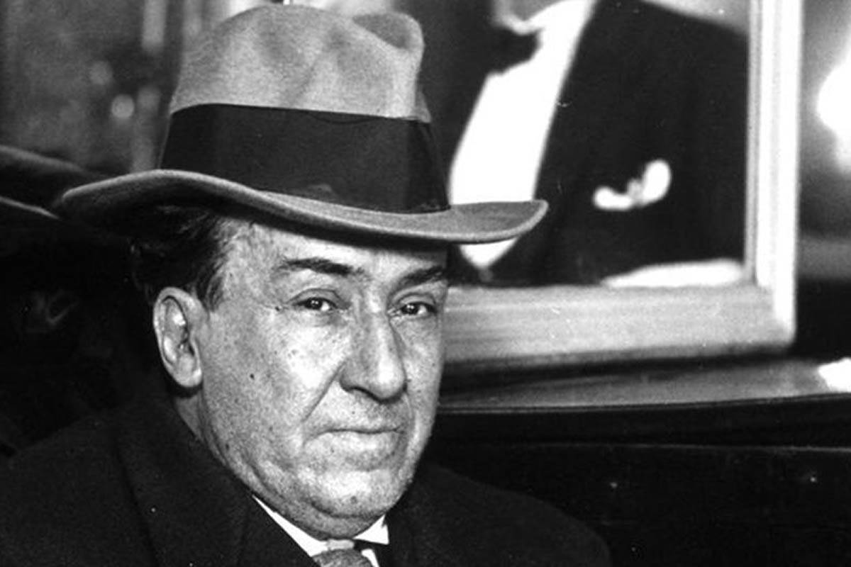 Antonio Machado: Converso con el nombre que siempre va conmigo 1 Antonio Machado