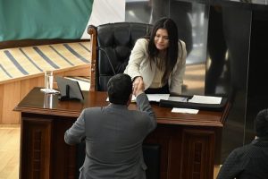 Cumple Gobernador y entrega su Tercer Informe al Congreso del Estado 9 Informe 3 Congreso 16 3