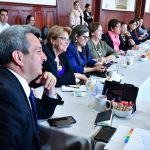 Acuerdan Gobernador y Movimiento de Mujeres medidas preventivas contra violencia de género 21 REUNIÓN ESTADO CON MEM 21