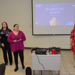 Imparten Estado y ONU Mujeres pláticas sobre equidad de género a personal de Educación 2 ROY 4140