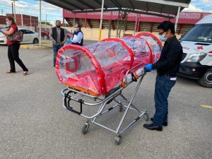 Club Activo 20-30 y BM9 donan cápsulas de aislamiento a IMSS y Cruz Roja 5 Club Activo 20 30 Grupo BM9 2