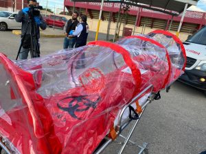 Club Activo 20-30 y BM9 donan cápsulas de aislamiento a IMSS y Cruz Roja 3 Club Activo 20 30 Grupo BM9 3