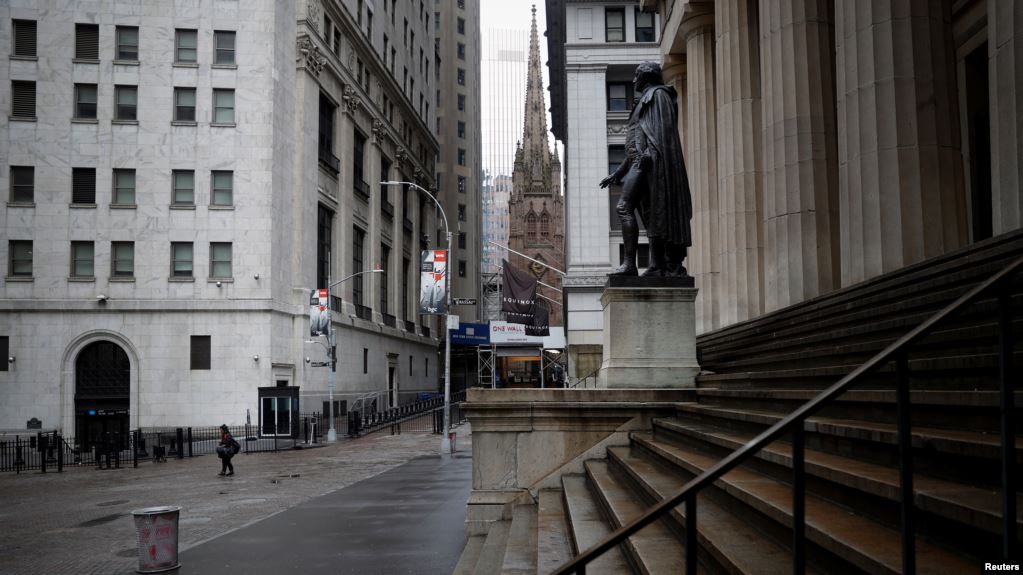 Wall Street sube a medida que Amazon y Netflix alcanzan niveles récord 1 Wall Street 1