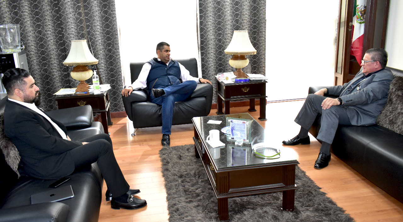 Se coordina el IMSS con la Presidencia de Parral, para recibir el equipo contra el COVID-19 1 WhatsApp Image 2020 04 07 at 1.45.10 PM