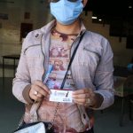 Manteniendo la sana distancia continúa Dirección de Educación con entrega de becas en Gimnasio Neri Santos 4 becas educacion 4 1