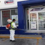 Sanitizan locales de las avenidas Adolfo López Mateos y Plutarco Elías Calles 7 sanitizan 7 7
