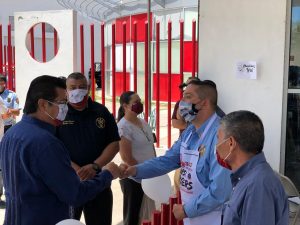 Asiste Presidente Municipal a hamburguesada con fines altruistas 1 Asiste Presidente Municipal a hamburguesada con fines altruistas 4