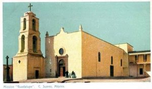 Charla Casa de Adobe 4