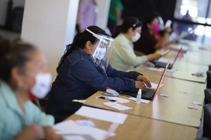 Continúa la recepción de documentos para el Programa de Becas Escolares 1