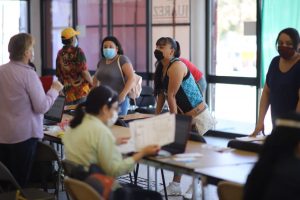 Continúa la recepción de documentos para el Programa de Becas Escolares 3