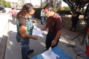 Continúa recepción de documentos y folio para Becas Escolares 4