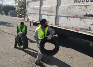 Continúan Servicios Públicos actividades del programa “Juárez Iluminado” en tres colonias del suroriente 1