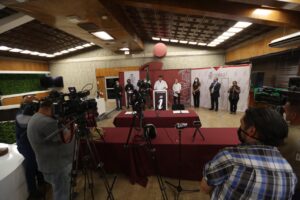 Firma Alcalde convenio de colaboración con CECATI 121 para mejorar la atención ciudadana de los servidores públicos 4