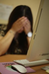Mujeres sobre violencia digital 1