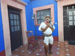 Esta tarde conoce los orígenes de las Jornadas Villistas de Parral desde el hotel El Viejo Mundo 1 PARRAL1