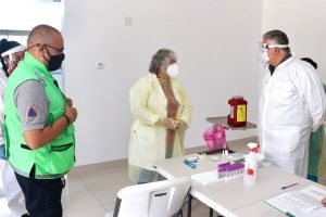 PRUEBAS COVID 19 A MENONITAS 4