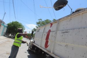 Retira Servicios Públicos 32 mil 281 llantas de la vía pública 1