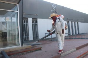 Sanitización Urbana en hospitales de la ciudad 9