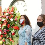 Regidores colocan ofrenda floral en Monumento al Adulto Mayor 2 5f4936fe83826 5f4936fe8382a
