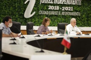 Analizan regidores temas a tratar el jueves en sesión de Cabildo 4 Analizan regidores temas a tratar el jueves en sesión de Cabildo 2