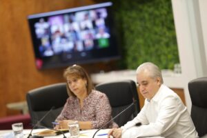 Analizan regidores temas a tratar el jueves en sesión de Cabildo 2 Analizan regidores temas a tratar el jueves en sesión de Cabildo 3