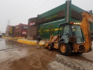 Atienden obras públicas y servicios públicos de Cuauhtémoc limpieza y desazolve de calles 1 Cuauhtémoc 1 2