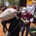 Entregan FECHAC y Fundación Grupo Bafar apoyos de alimento a 1,700 familias de comunidades serranas 17 FECHAC Mesa de Contingencia 17