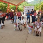 Entregan FECHAC y Fundación Grupo Bafar apoyos de alimento a 1,700 familias de comunidades serranas 22 FECHAC Mesa de Contingencia 22