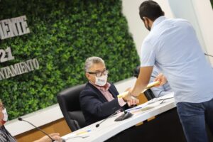 Publicó Oficialía Mayor dos convocatorias para licitar servicios y compra de materiales 3