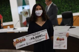 Reconoce el Honorable Ayuntamiento de Juárez el talento de sus jóvenes con entrega del Premio MAASS 2020” 4