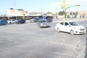 Prepara Municipio obras de reconstrucción del crucero bulevar Zaragoza y eje vial Juan Gabriel 5 construccion 1