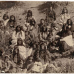 Victorio: La Batalla de Tres Castillos 7 Apaches chiricaguas capturados en Arizona