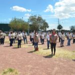 Guarda Delegado Federal, Juan Carlos Loera, un minuto de silencio en memoria a víctimas de Covid-19 2 Bandera Loera 3
