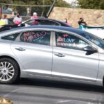 Pancartas y mensajes dan la bienvenida a AMLO 3 AMLO CDJ Aeropuerto 3