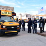 Entrega Gobernador 36 unidades más del programa Ronda Escolar 14 DSC 7273