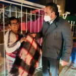 Entrega diputado Juan Carlos Loera casa por casa 600 paquetes de útiles escolares y 500 cobijas a familias de Juárez 4 Loera Cobijas CDJ 2