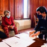 f9232118 6861 4c21 94f9 f77fb2dff2e7