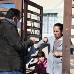 Consulta Juan Carlos Loera casa por casa a militantes y simpatizantes en la ciudad de Chihuahua 3 Loera Chihuahua 3