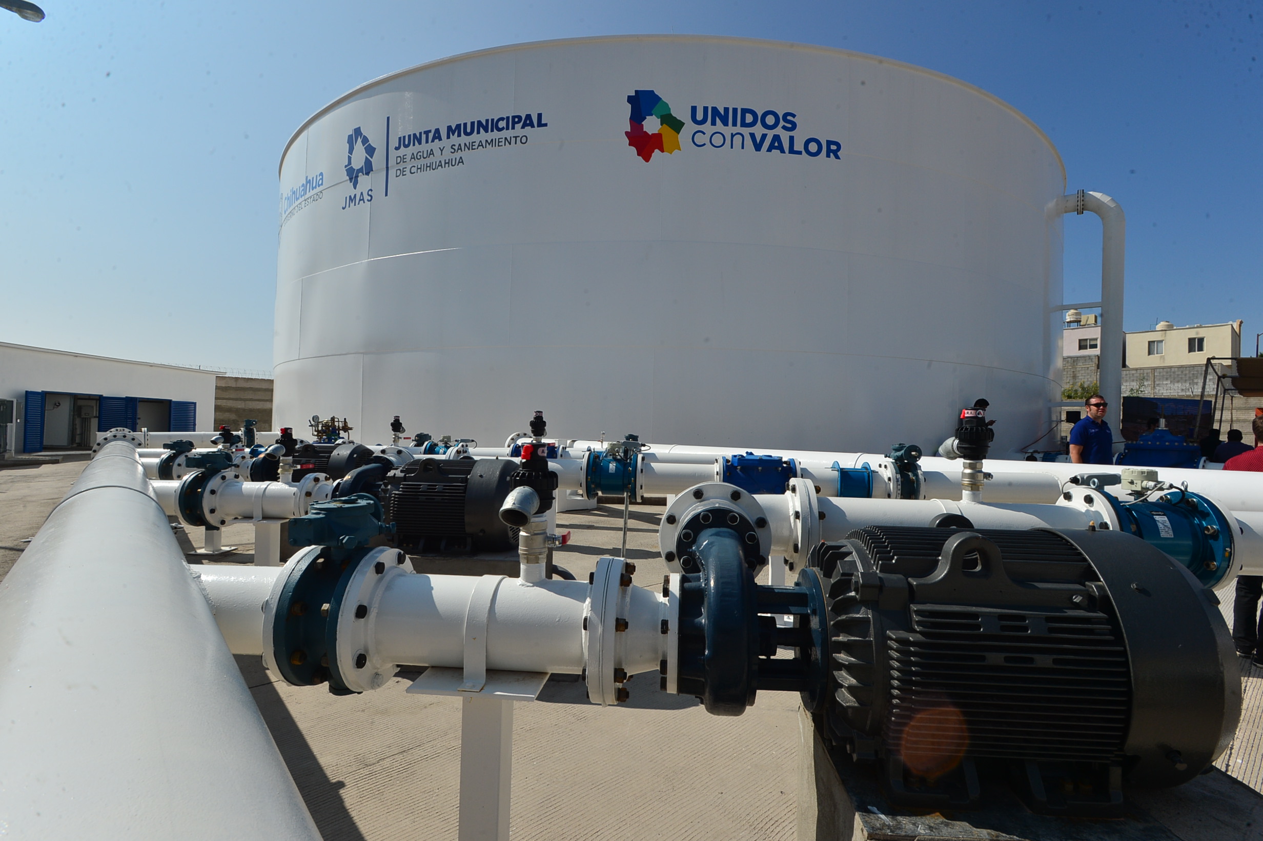 Abastecimiento de agua potable al 100% en Chihuahua y Juárez 3 DAH 5067