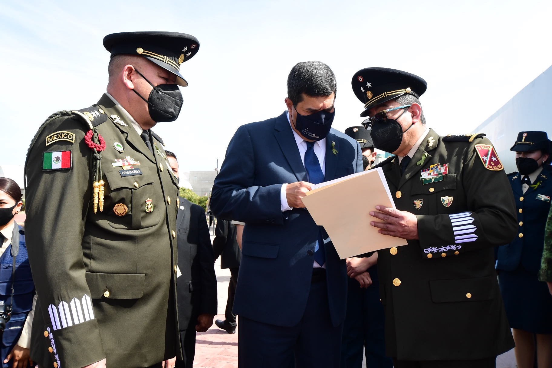 Gobernador Corral encabeza ceremonia por el Día de la Bandera 6 DIA DE LA BANDERA 2021 7