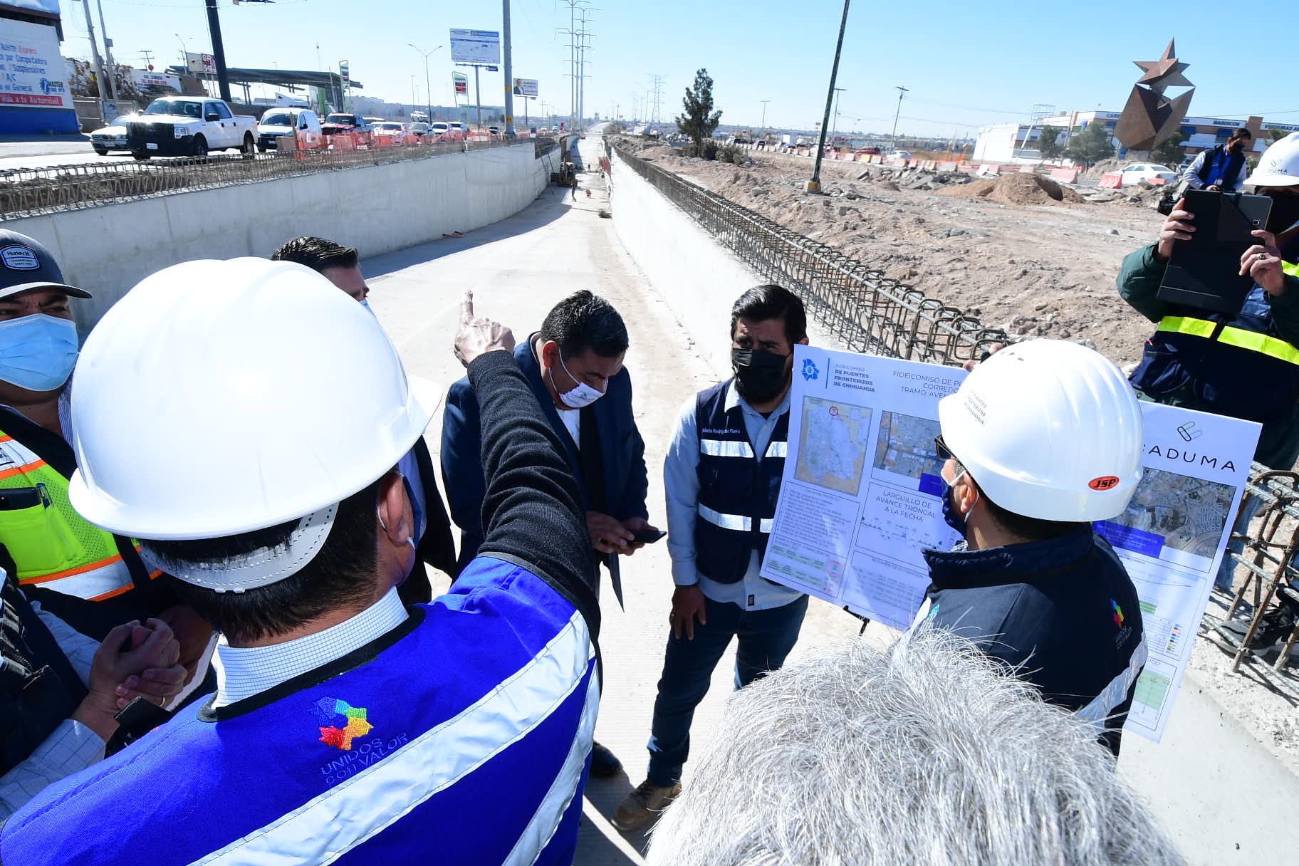 Vecinos de el paso a desnivel Valle del Sol concilian la obra 2 DSC 4347