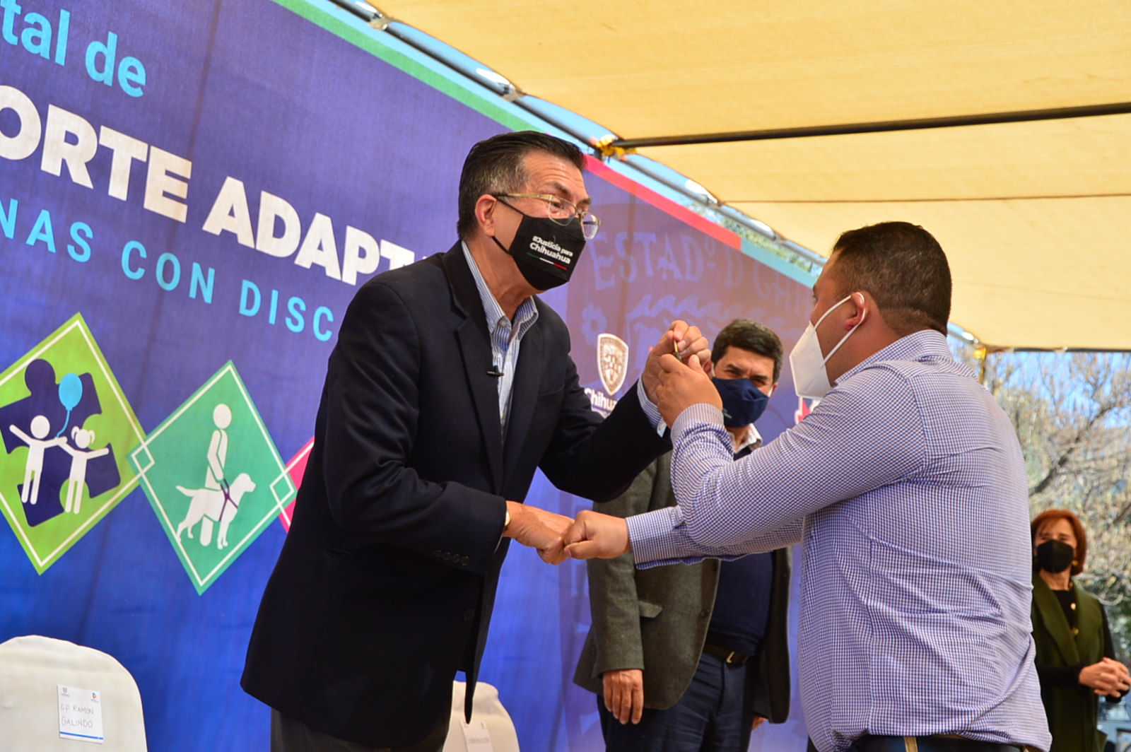 ENTREGA VEHICULOS PARA TRANSPORTE ADAPTADO 13