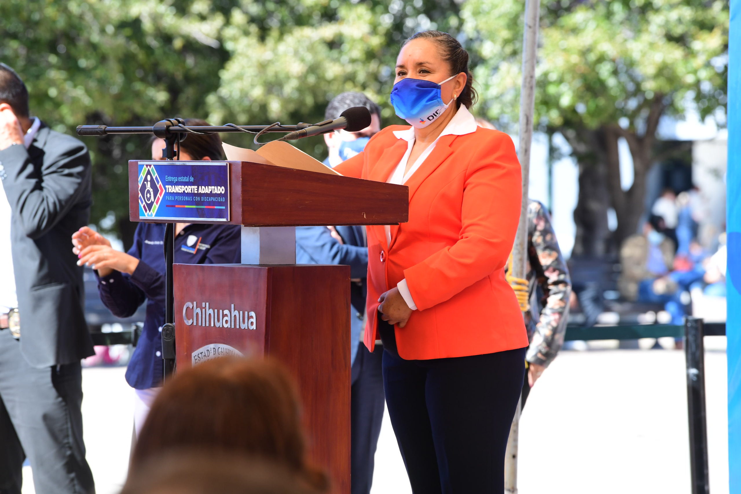 ENTREGA VEHICULOS PARA TRANSPORTE ADAPTADO 23 scaled