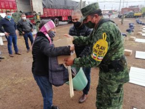 Entrega de apoyos del Fonden 2