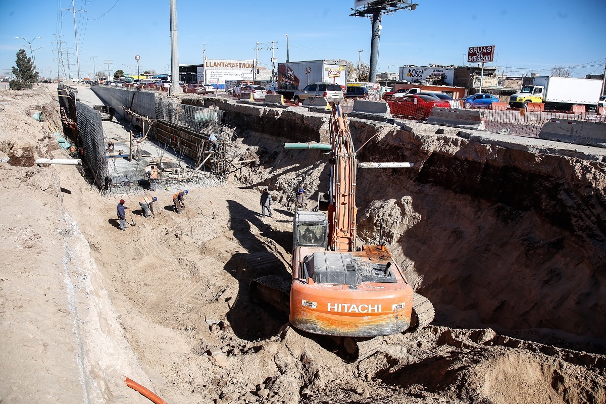 PUENTE REPRIMIDO EJERCITO TORRES