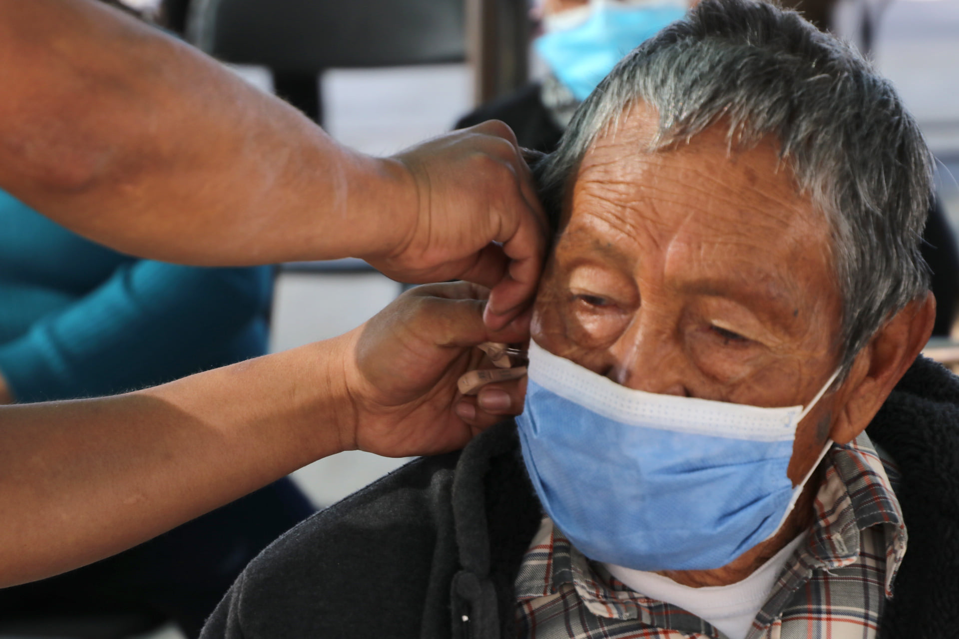 CRUZADA APARATOS FUNCIONALES Y AUDITIVOS 8